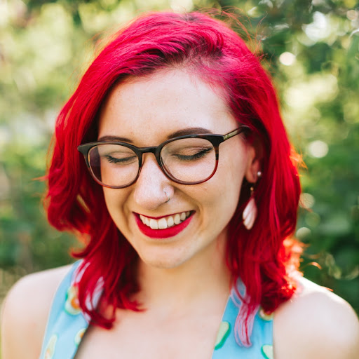 Megan Johnson Photo 29