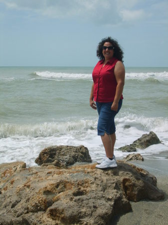Amy Green Photo 25