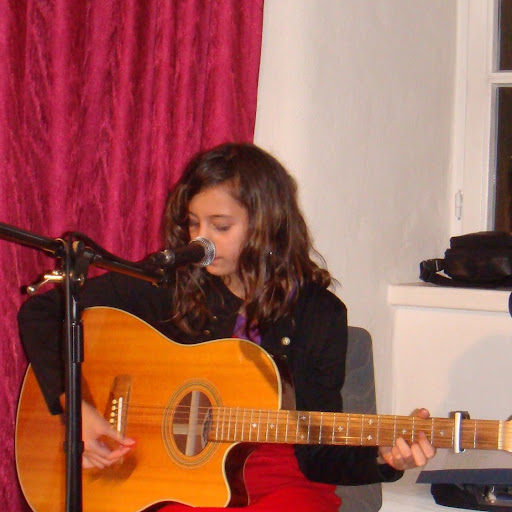 Mindy Johnson Photo 24