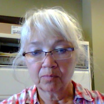 Caroline Blevins Photo 5