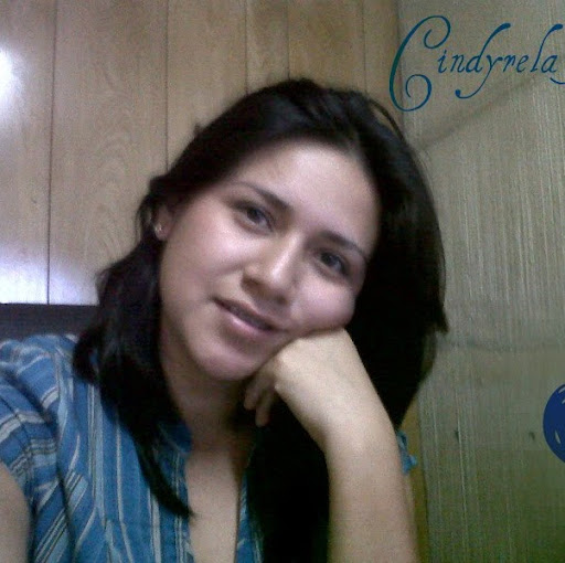 Cindy Molina Photo 16