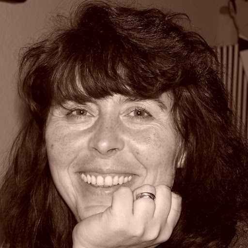 Barbara Ziegler Photo 35