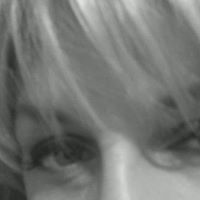 Nikki Howell Photo 9