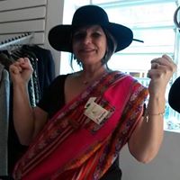 Anne Bush Photo 29