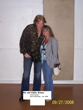 Sarah Roy Photo 9