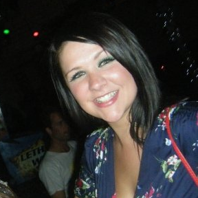 Holly Griggs Photo 23