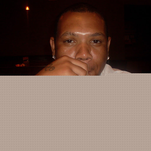 Keith Robinson Photo 12