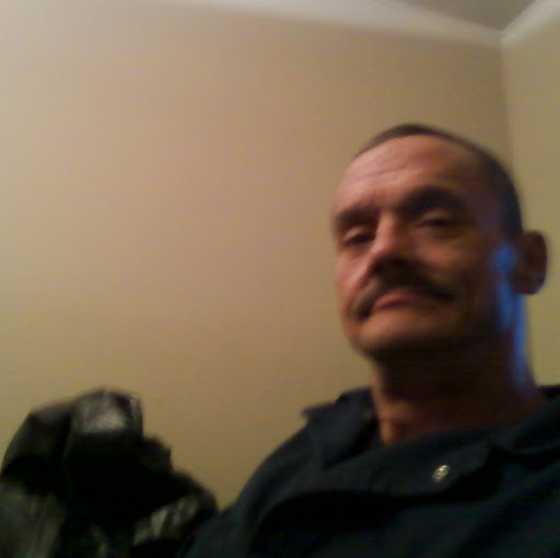 Robert Pounds Photo 16