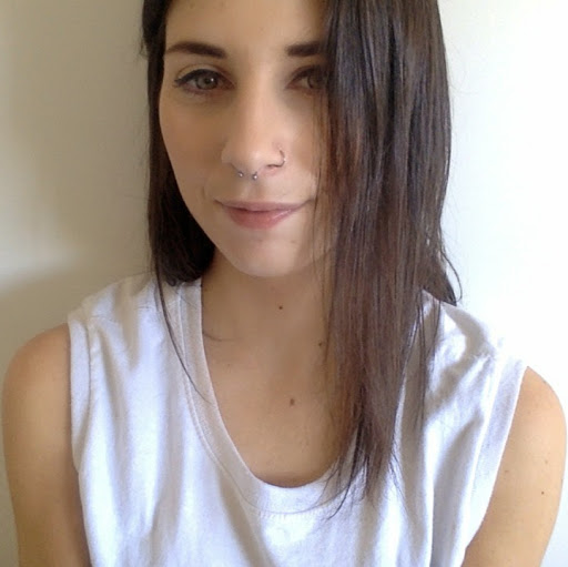 Katie Thornhill Photo 8