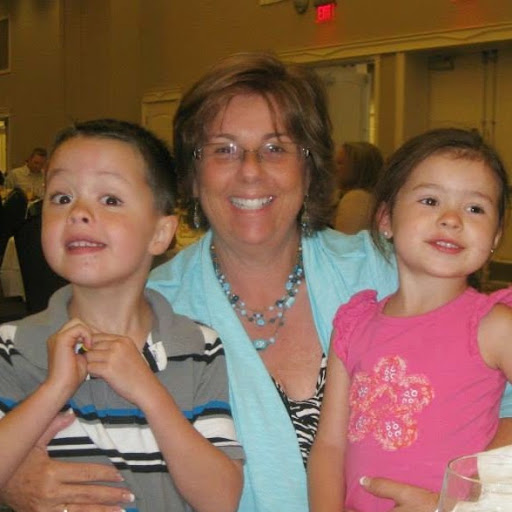 Karen Sanders Photo 41