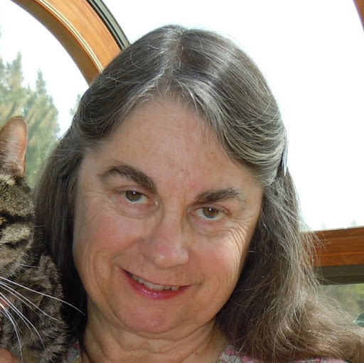 Lynda Thompson Photo 33