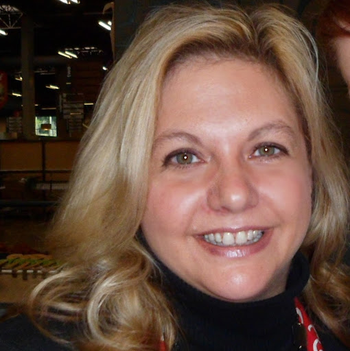 Christine Gardner Photo 16
