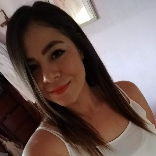 Isabel Guzman Photo 32