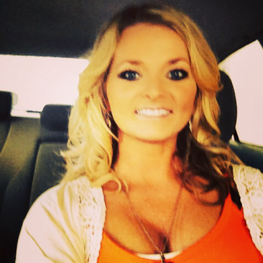 Angie Hamilton Photo 32