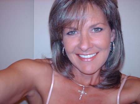 Lisa Hendrix Photo 29