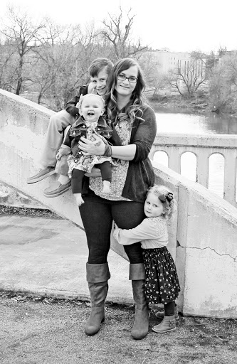 Sarah Purvis Photo 32