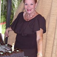 Deborah Siegel Photo 28