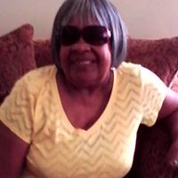 Vera Miller Photo 21