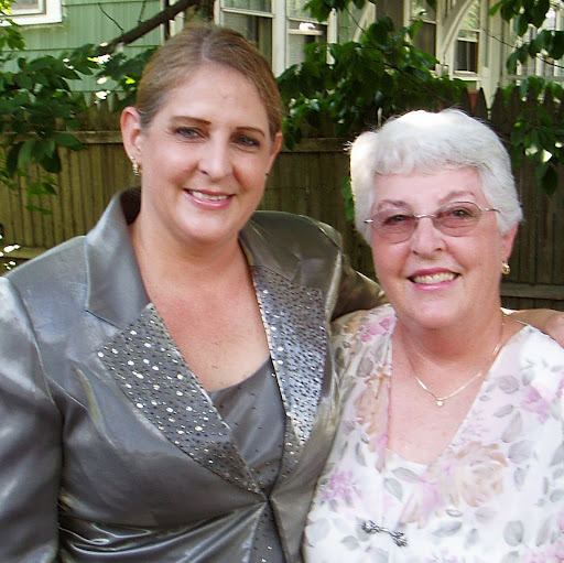 Michele Carroll Photo 17