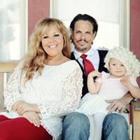 Courtney Long Photo 22
