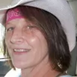 Angela Unruh Photo 5