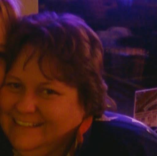 Penny Anderson Photo 36