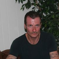 Robert Hefner Photo 25