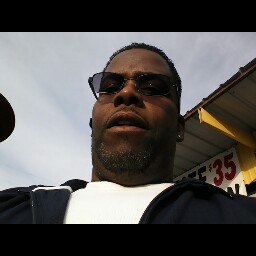 James Toliver Photo 22