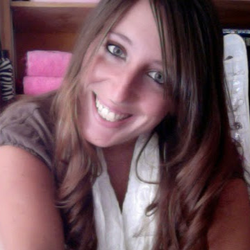 Chelsea Martin Photo 32