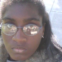 Renee Williams Photo 40
