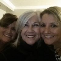 April Daugherty Photo 41