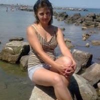 Theresa Gillespie Photo 12