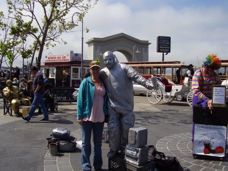 Carol Goodman Photo 26