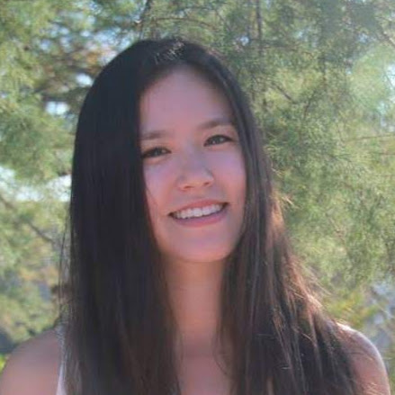 Julia Ramsey Photo 9