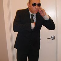 Johnny Lynch Photo 12
