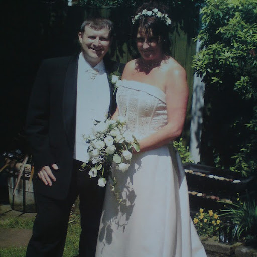 Sandra Leonard Photo 25