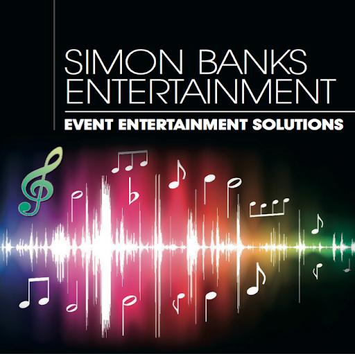 Simon Banks Photo 32