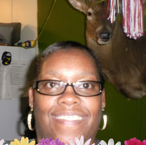 Sandra Moon Photo 39