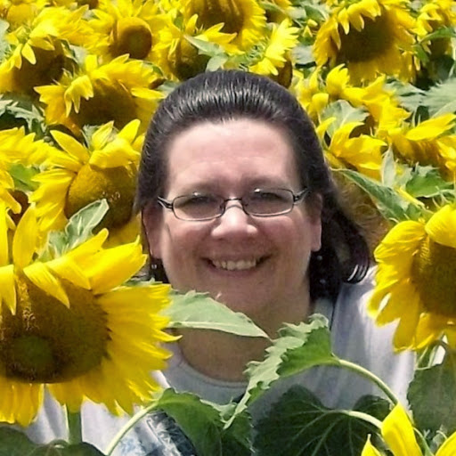 Michele Roberts Photo 18