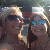 Angela Stoddard Photo 25