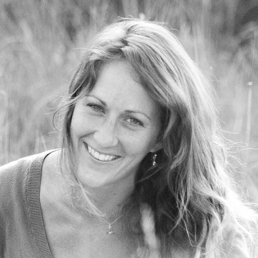 Rebecca Langley Photo 36