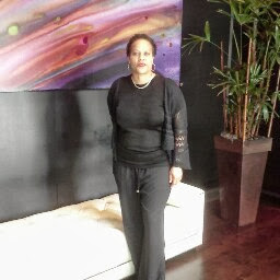 Belinda Johnson Photo 22