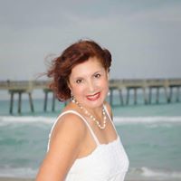 Jenny Paredes Photo 30