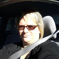Michelle Girard Photo 29