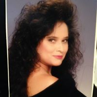 Sandra Robles Photo 31