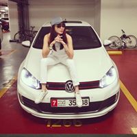 Ellen Chan Photo 32