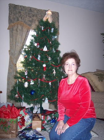 Linda Grissom Photo 2
