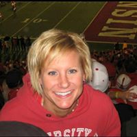 Renee Hanson Photo 42