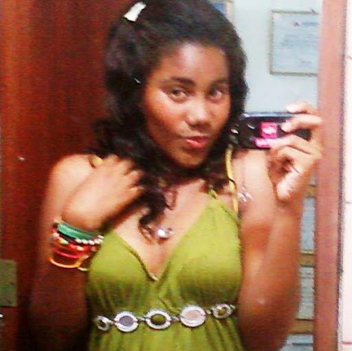 Jennifer Figueroa Photo 15