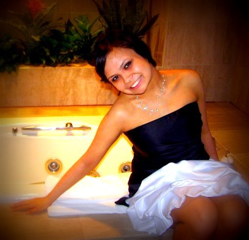 Kristine Brown Photo 16